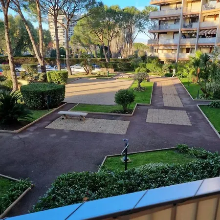 Appartamento Joli En Avec Piscine Et Gardien Mandelieu