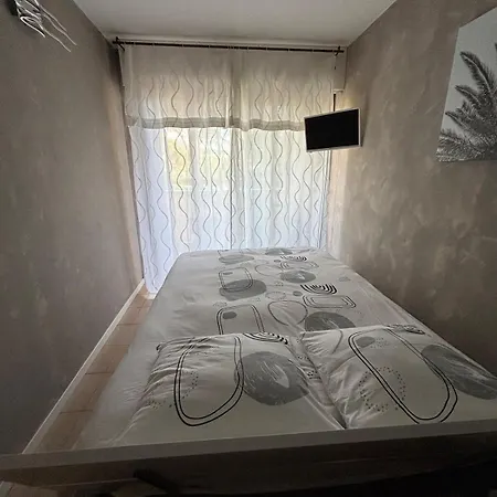Appartamento Joli En Avec Piscine Et Gardien *